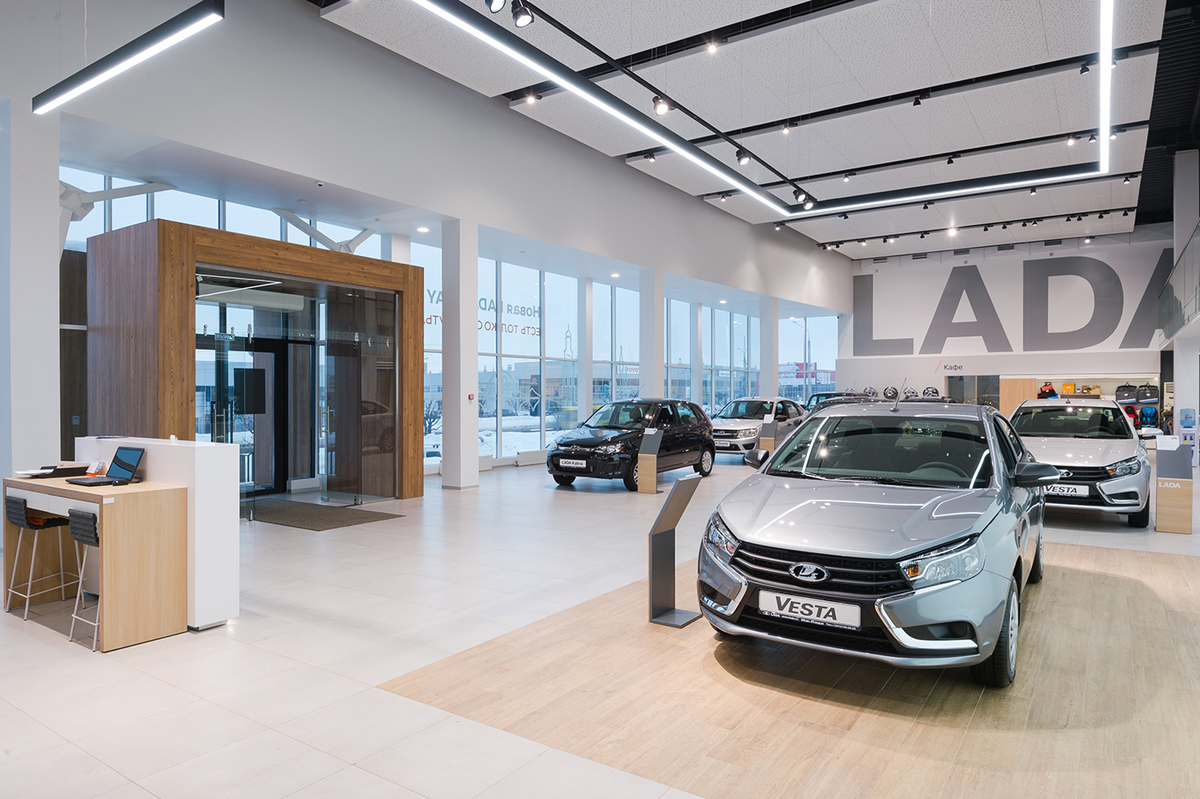 Рынок новых авто в марте вырос на 30,6% до 104 тысяч машин — это лучший результат с конца 2025 года