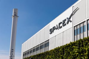 SpaceX привлекла $85,7 млрд на IPO и сделала 4400 сотрудников миллионерами
