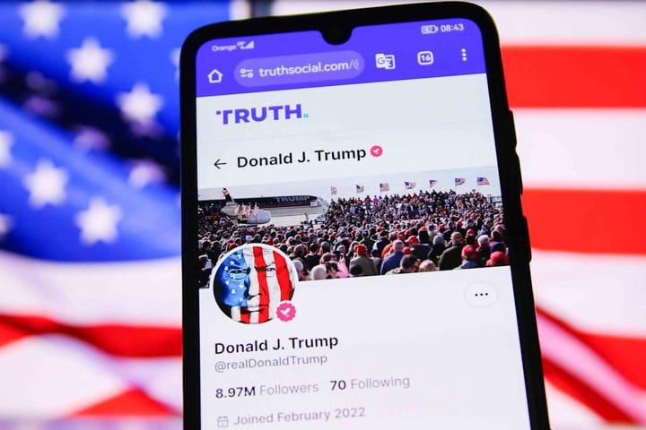 Компания Дональда Трампа потеряла $405 млн из-за инвестиций в криптовалюту