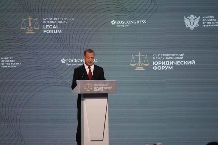 5000 участников из 80 стран: главные заявления первого дня Петербургского юридического форума
